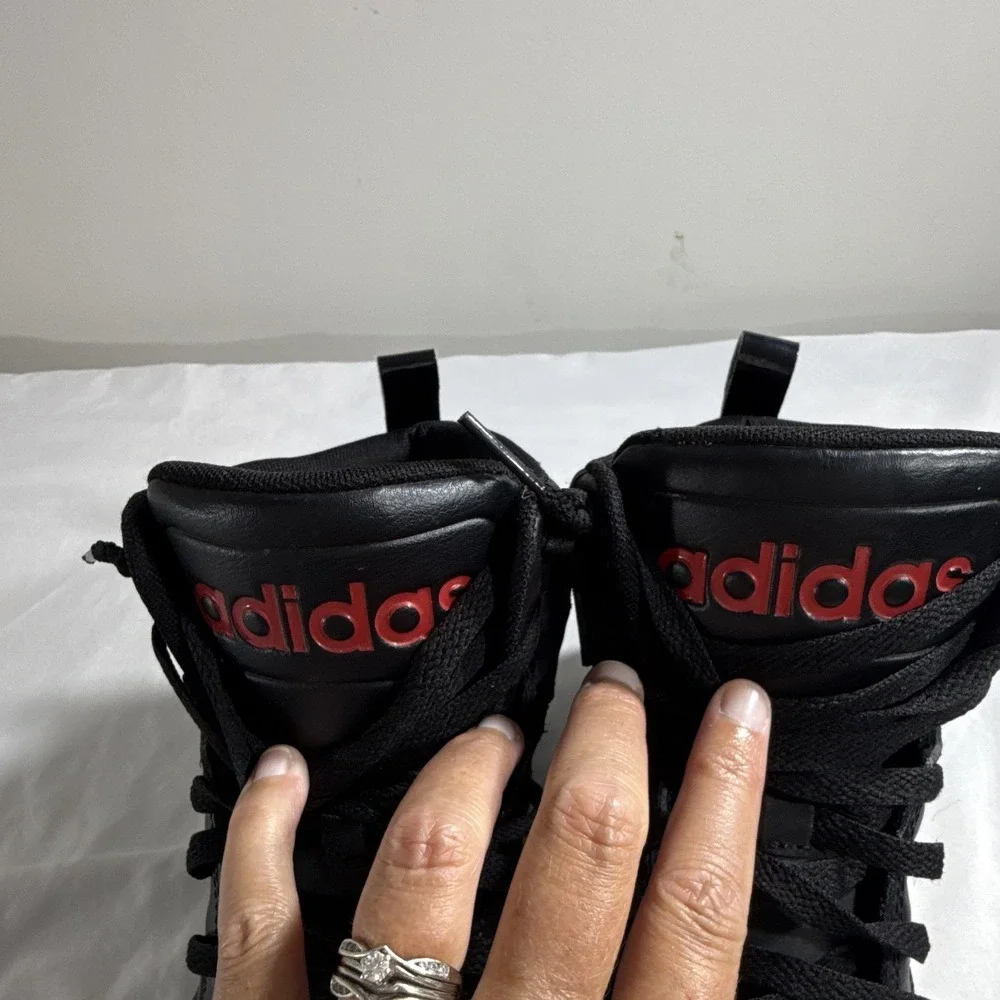 adidas neo raleigh